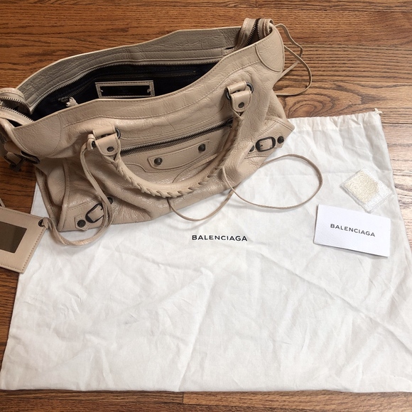 Balenciaga Classic Sand Beige Medium City - Picture 1 of 9